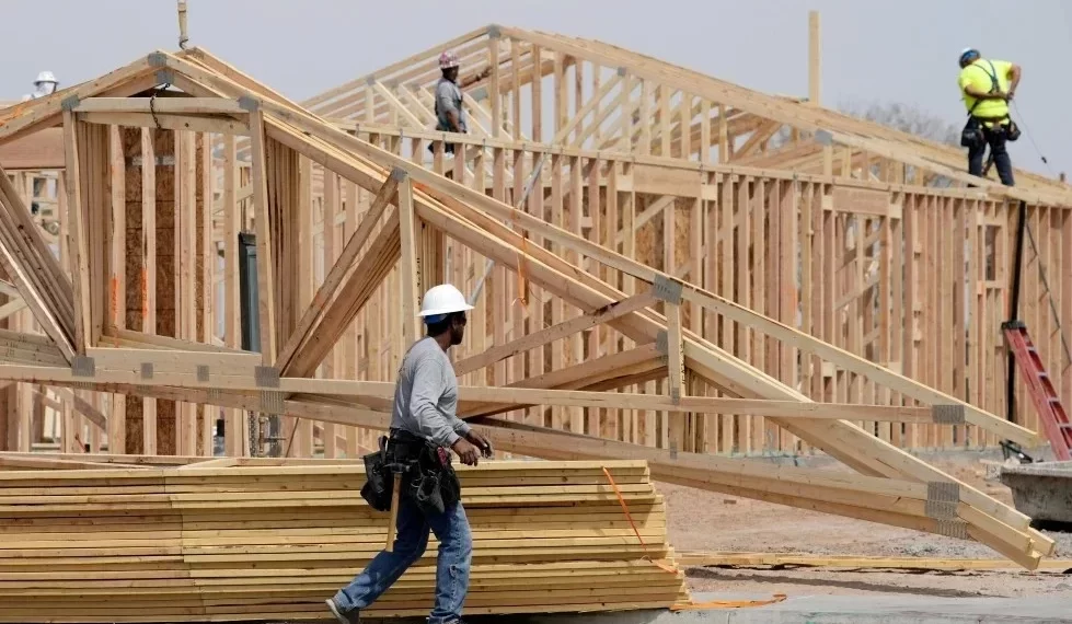 EEUU pierde 92.000 empleos el mes pasado; el desempleo sube a 4,4%