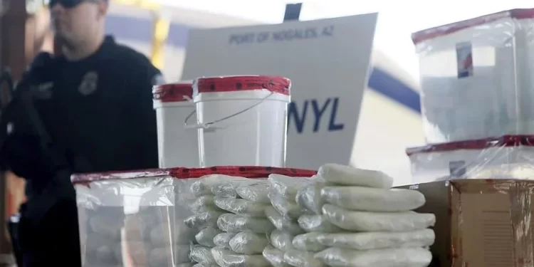 Cae flujo de fentanilo por peleas dentro de cárteles: EU