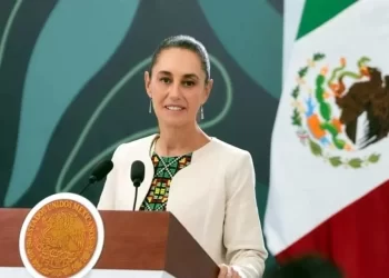 Pide Sheinbaum al PT definir apoyo al Plan B electoral