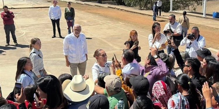 Alaba Sheinbaum llamado de AMLO para Cuba