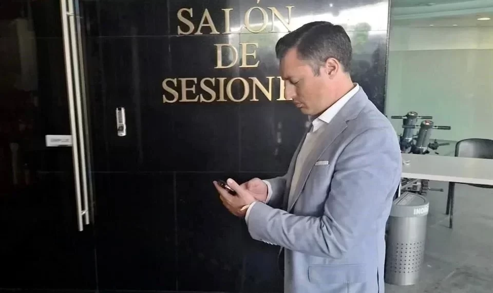 Pide Colosio Riojas dejar de lucrar con crimen de su padre