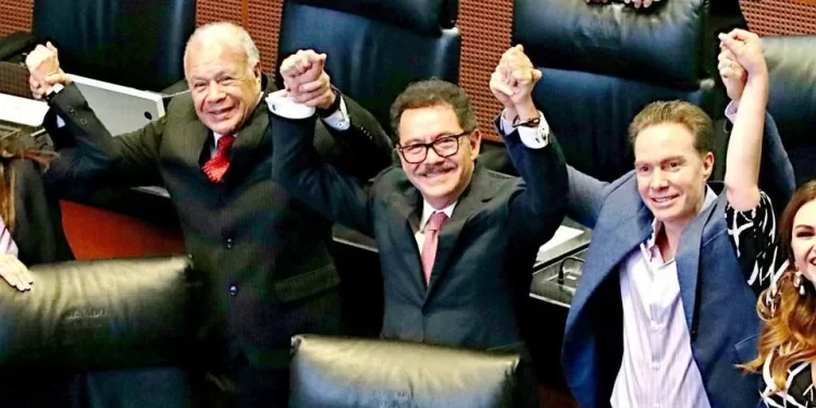 Diluyen la reforma; avalan Plan B light