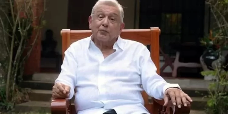 Reaparece AMLO y pide dinero para Cuba