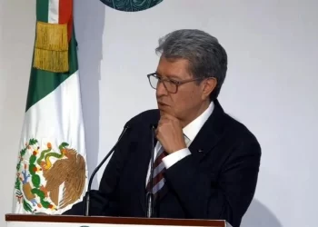 Plantea Monreal Plan B sin revocación de mandato