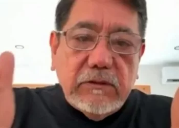 Acusa Salgado nepotismo en familia de Alcalde tras exclusión