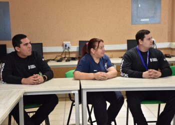 Gobierno de Sonora respalda a los cuerpos de bomberos a nivel internacional: UTHermosillo