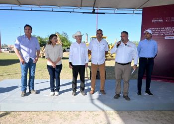 Impulsa Gobierno de Sonora rehabilitación de unidad deportiva en Altar