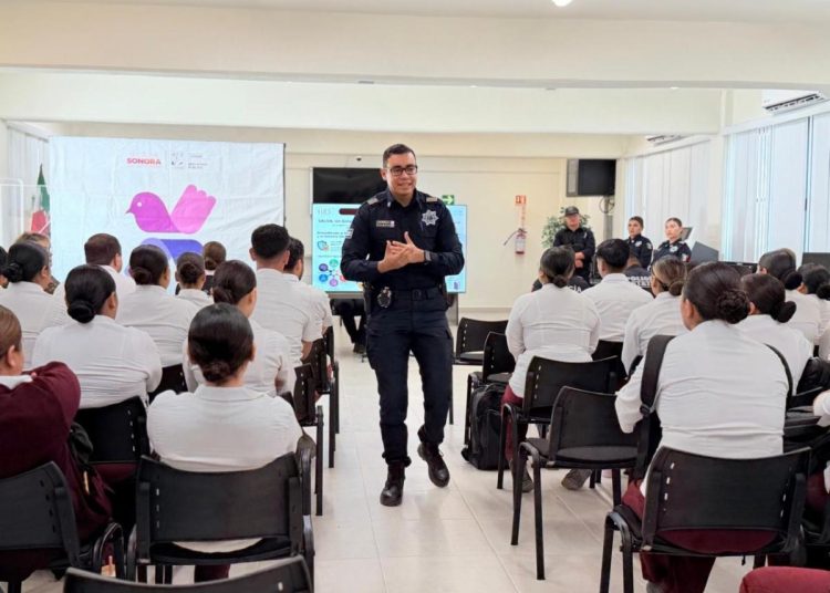 SSPC Sonora ayuda a estudiantes de UES Benito Juárez a identificar y prevenir delitos