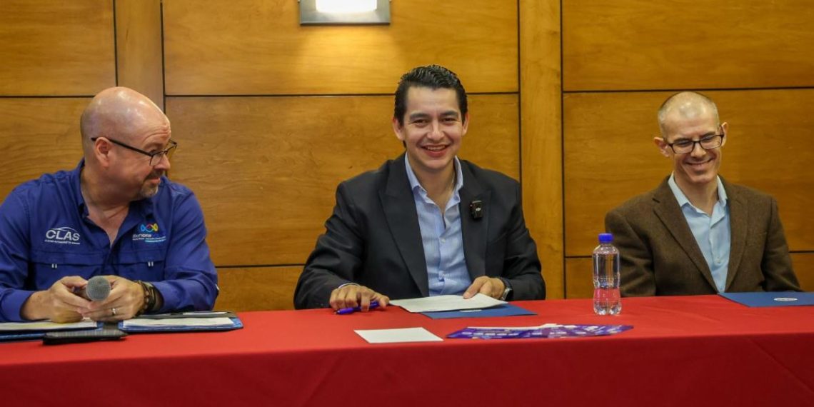 Gobierno de Sonora impulsa foro automotriz con líderes nacionales e internacionales