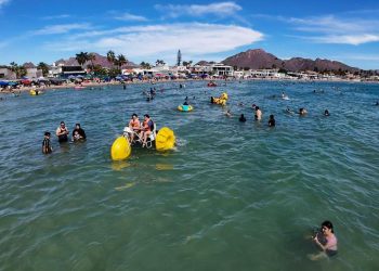 Viernes Santo registra alta afluencia en Guaymas y San Carlos