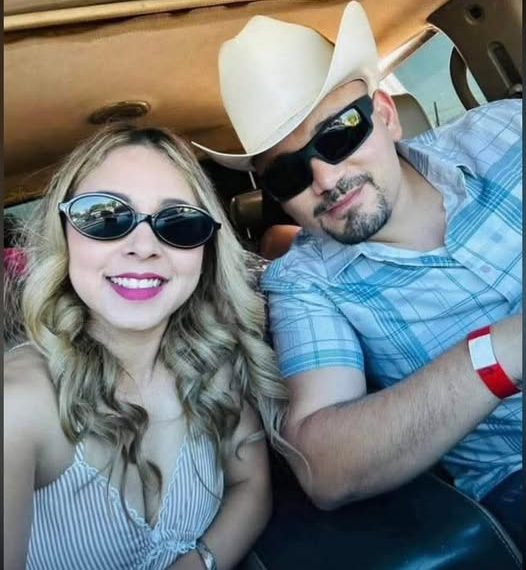 Confirman muerte de joven pareja de esposos en accidente carretero