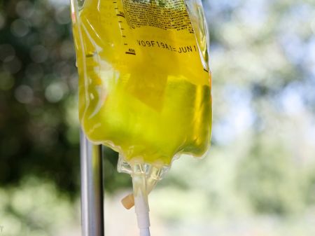 Rubio Pharma se deslinda de “sueros vitaminados” ligados a muertes en clínica