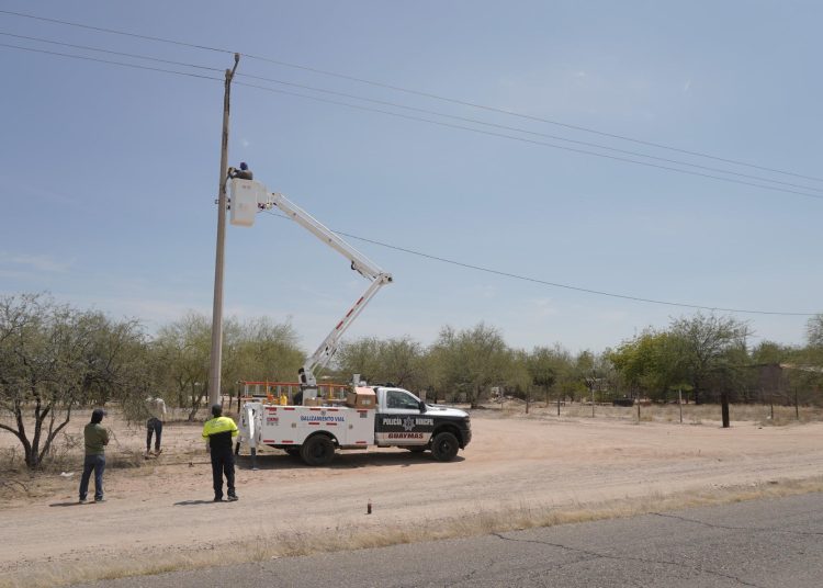 Beneficiarán a través del programa “Iluminando Guaymas a familias del valle