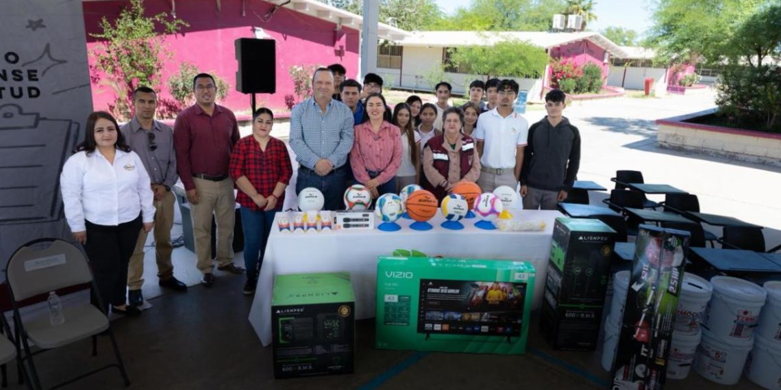 Impulsa Gobierno de Sonora el emprendimiento juvenil con entrega de apoyos