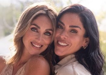 Muestra Anahí su apoyo a Marichelo