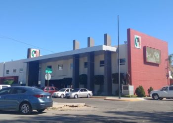 Morena no solo cierra las puertas del Congreso del Estado de Sonora, le da la espalda a la democracia