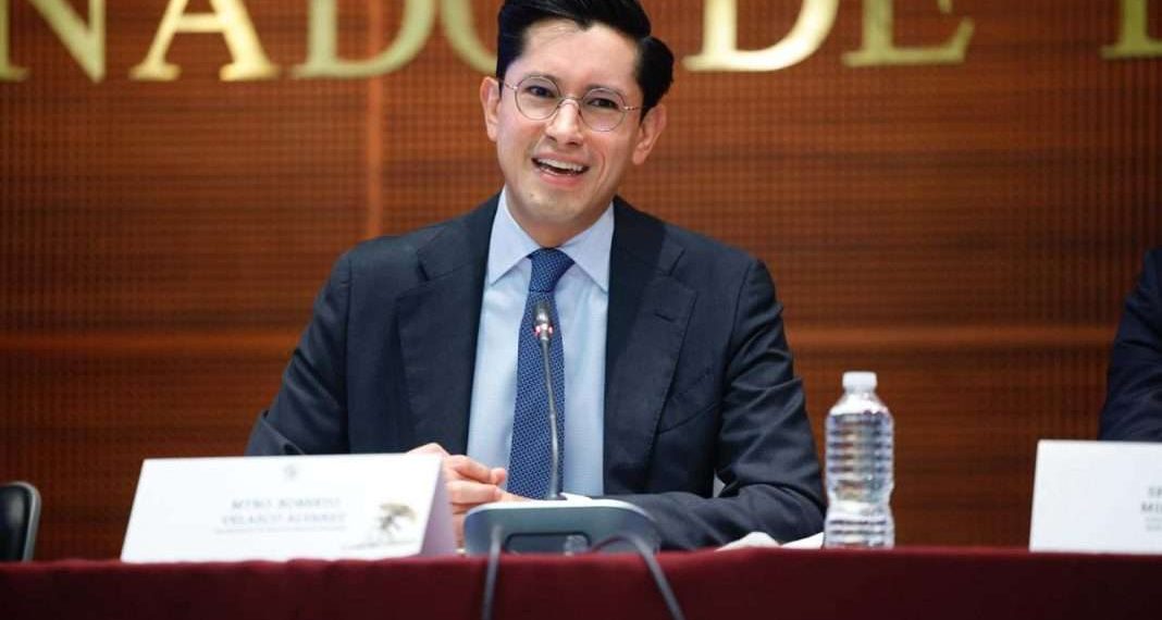 El Senado de México ratifica a Roberto Velasco como nuevo canciller del país