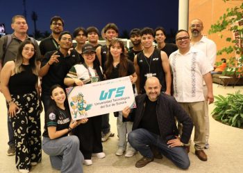 Alumno de UTS conquista doble oro en atletismo en el 1er Encuentro Nacional Cultural y Deportivo