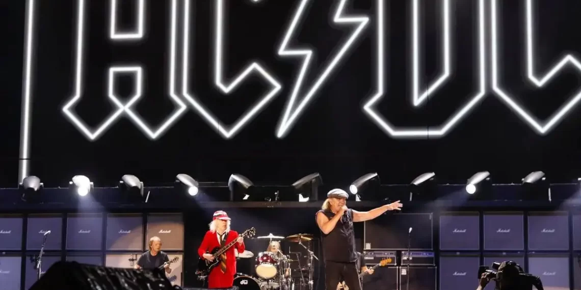 El rock infernal de AC/DC vuelve a sonar en México 17 años después