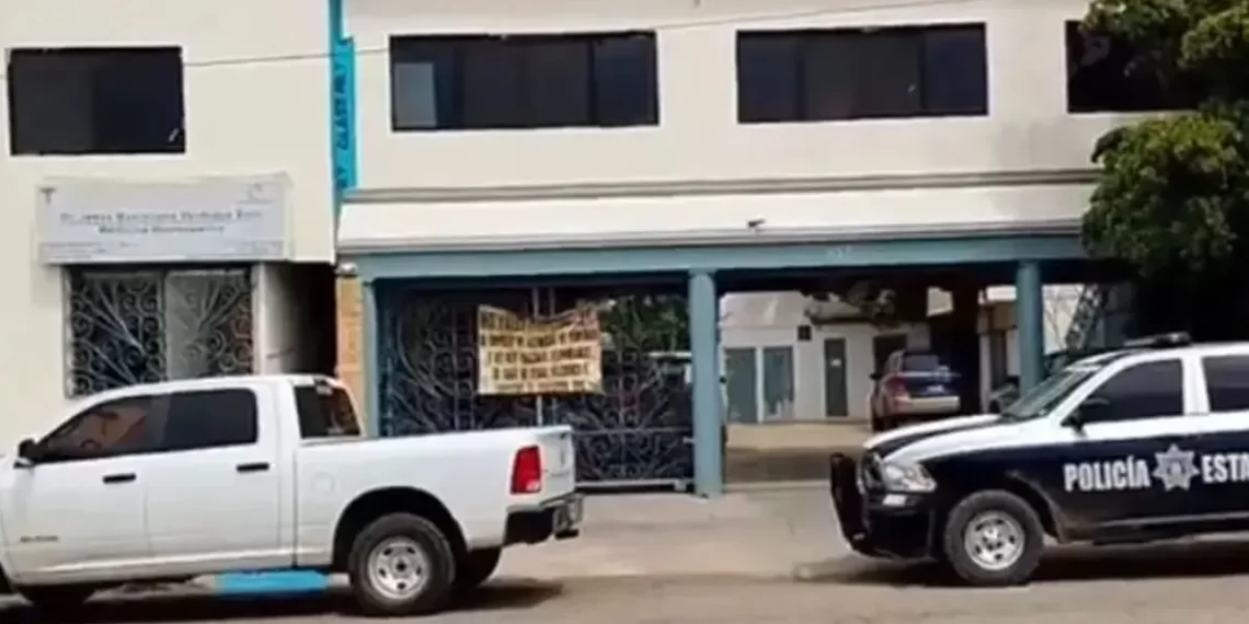 Mueren padre e hijo tras recibir suero intravenoso en clínica particular