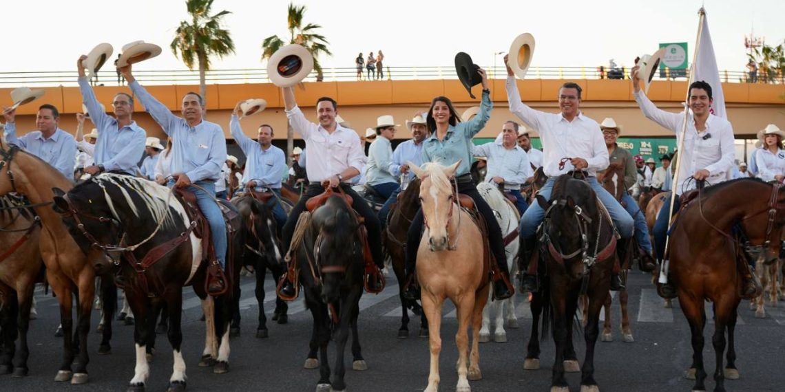 Ramón Flores participa junto a liderazgos del Gobierno de Sonora en la manifestación de la ExpoGan 2026