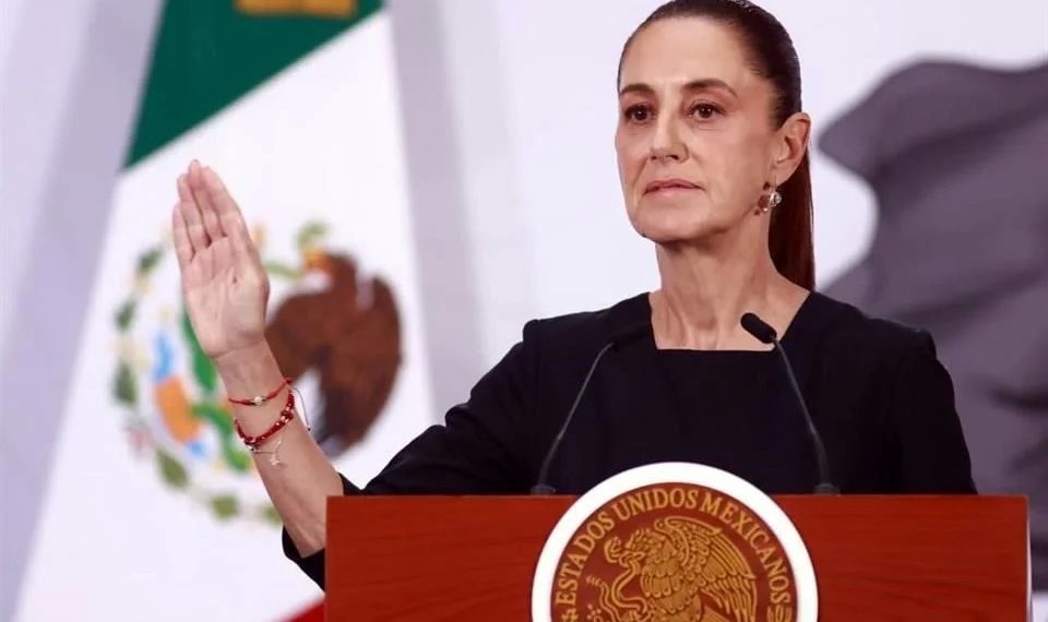 Tras escándalo por hijo de Ebrard, advierte Claudia Sheinbaum vacío legal