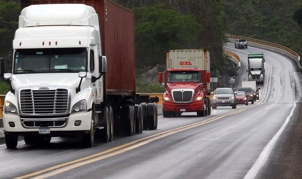 Ante robos, despliega GN a 20 mil elementos en carreteras