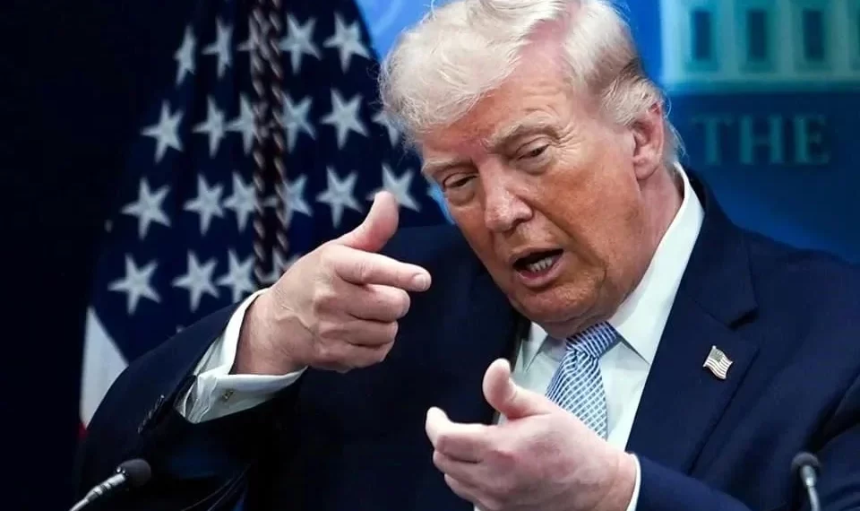 Trump anuncia un alto el fuego de dos semanas 