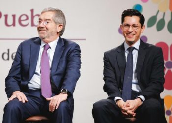 Juan Ramón de la Fuente deja la Cancillería por temas de salud