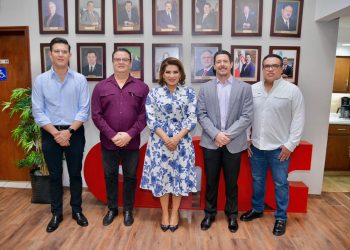 Destaca Lorenia Valles nueva política de infraestructura con bienestar en reunión con CMIC Sonora