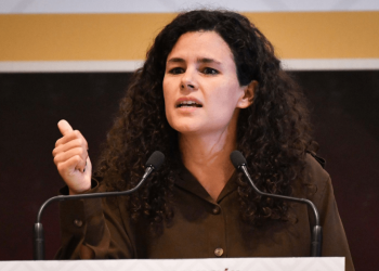 Deja Luisa María Alcalde dirigencia de Morena; acepta Consejería