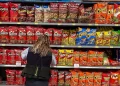 El 25% de alimentos procesados en México incumple ley por exceso de ácidos grasos