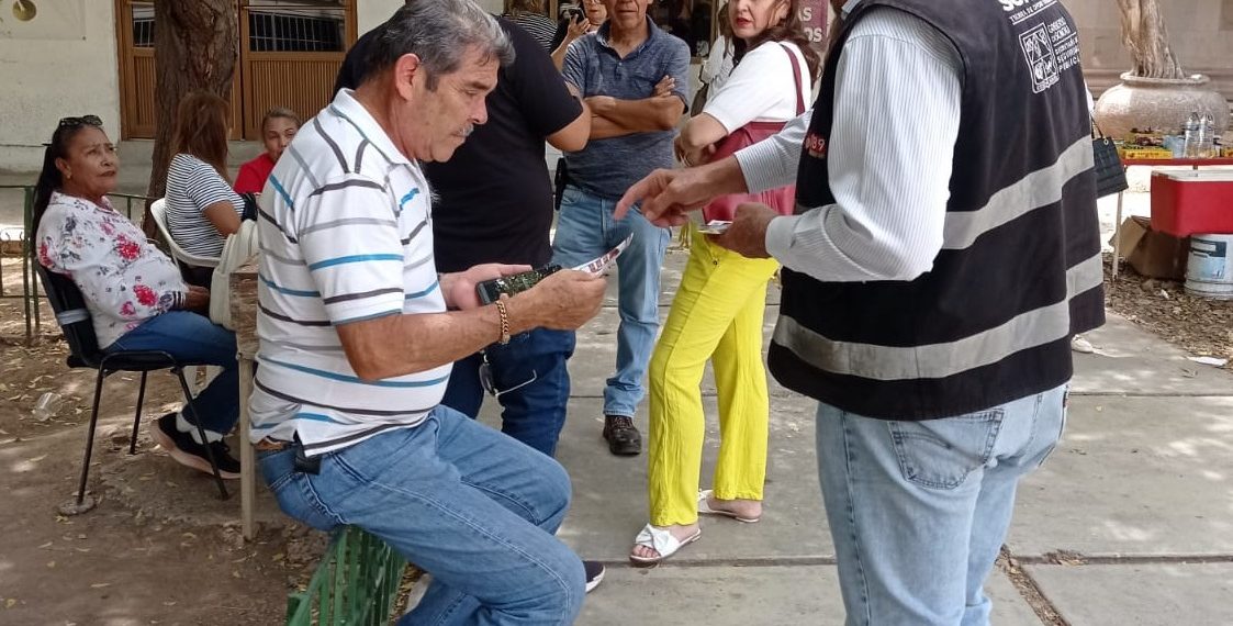 Fortalece SSPC Sonora la seguridad ciudadana con volanteo en Cajeme
