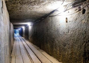 FGR localiza túnel fronterizo de Tijuana a EU para trasiego de drogas