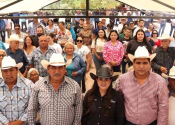 Respalda Alfonso Durazo al campo y mas agua para familias rurales de Bácum: Celida López
