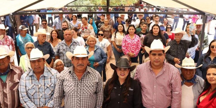 Respalda Alfonso Durazo al campo y mas agua para familias rurales de Bácum: Celida López