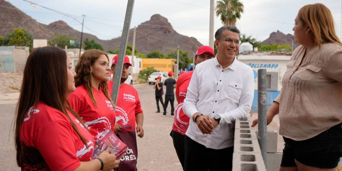 Realiza Ramón Flores productiva brigada informativa y de gestión en las colonias Ocotillo 1 y 2 de Guaymas
