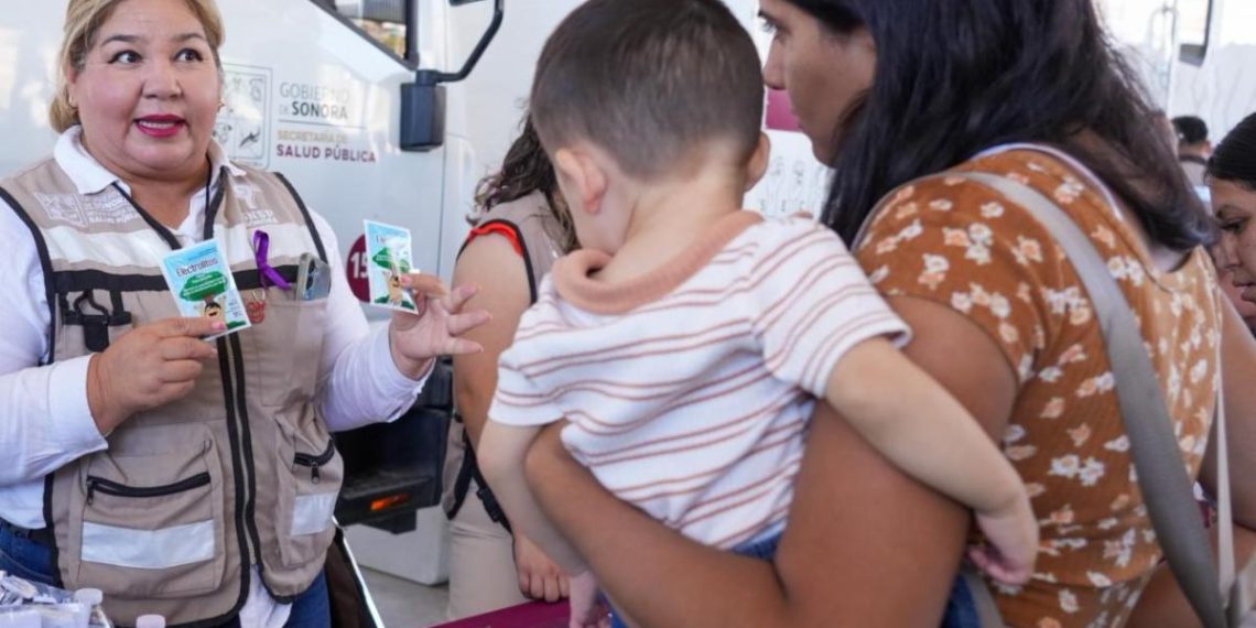 Acerca Salud Sonora servicios gratuitos con Clínicas Móviles a municipios del sur y centro de la entidad