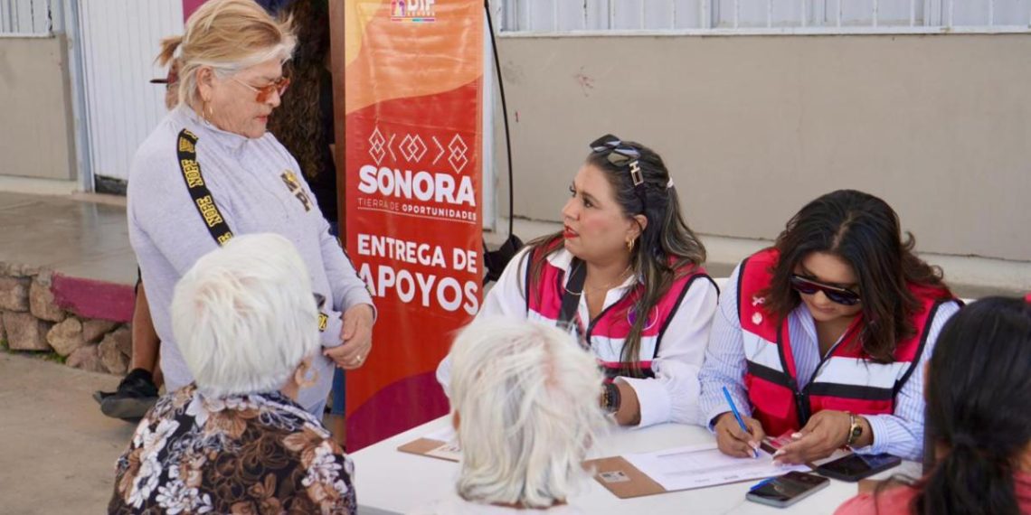 Gobierno de Sonora acerca apoyos y servicios a familias de El Sásabe con Jornada Alimentaria