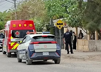 Par de sujetos ataca a balazos a un hombre en la colonia Eusebio Kino