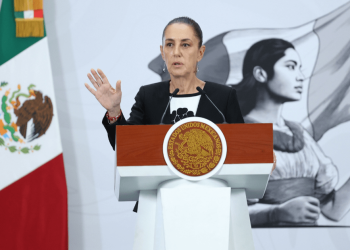 Propaganda, las acusaciones contra consulados mexicanos en EU: Sheinbaum