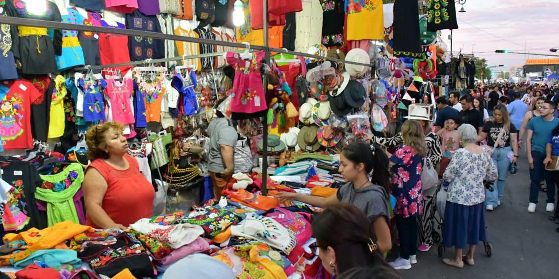 Invita Gobierno de Hermosillo a tramitar permisos para ventas del 10 de mayo en vía pública