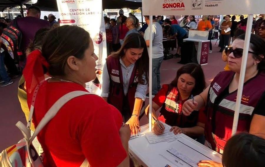 Gobierno de Sonora brinda orientación laboral en feria de servicios “Sonora Atiende”