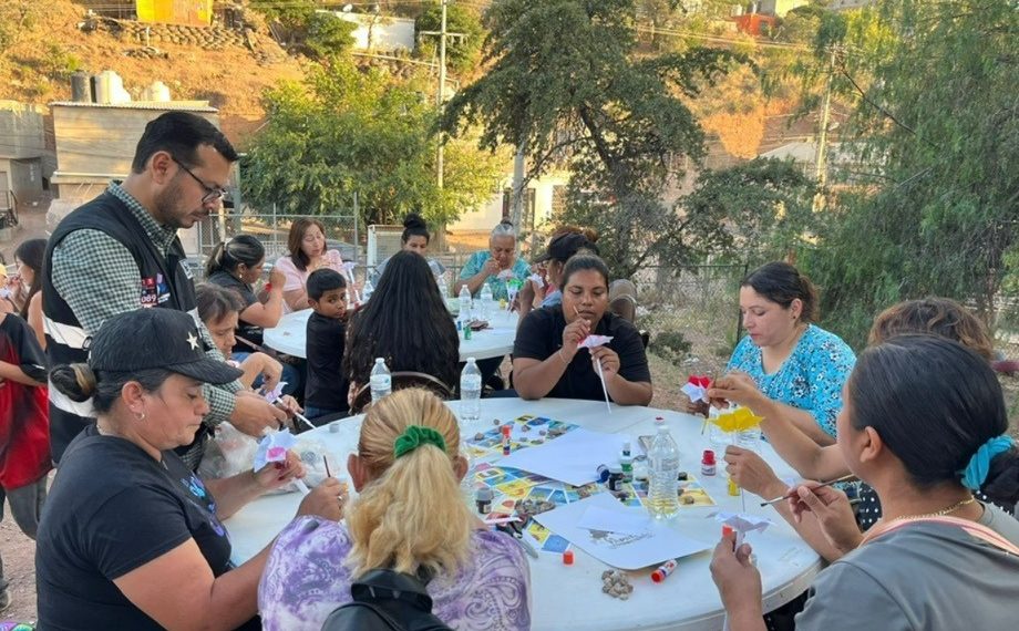 Grupos de Mujeres colaboran con la SSPC en la construcción de paz