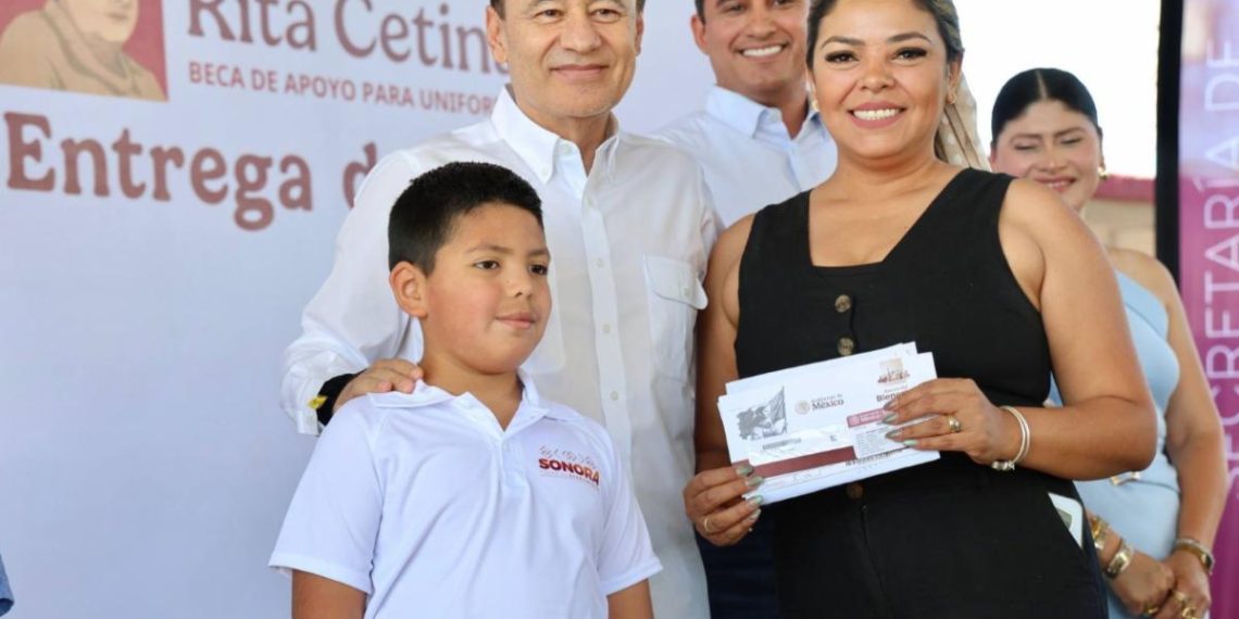 Arranca Gobernador Durazo entrega de becas Rita Cetina para alumnas y alumnos de primarias públicas