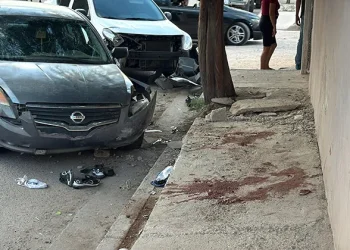 FGJES investiga choque que dejó lesionados a dos menores en Hermosillo