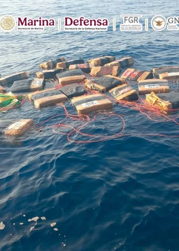 Semar asegura más de dos toneladas de cocaína en el Golfo de Tehuantepec