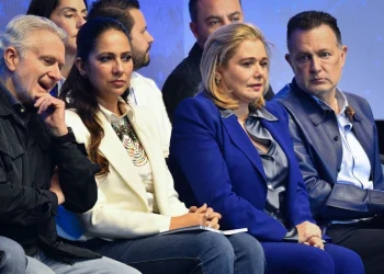 Acudiré a citatorio de la FGR aunque tenga fuero, adelanta Maru Campos