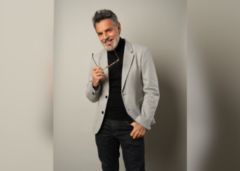 Eugenio Derbez reacciona a película de Aislinn y Mauricio Ochmann