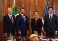 Sheinbaum reafirma colaboración bilateral en reunión con secretario de Seguridad de EU